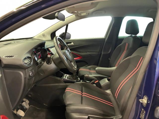Opel Crossland image 7