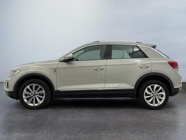 Volkswagen T-Roc image 6