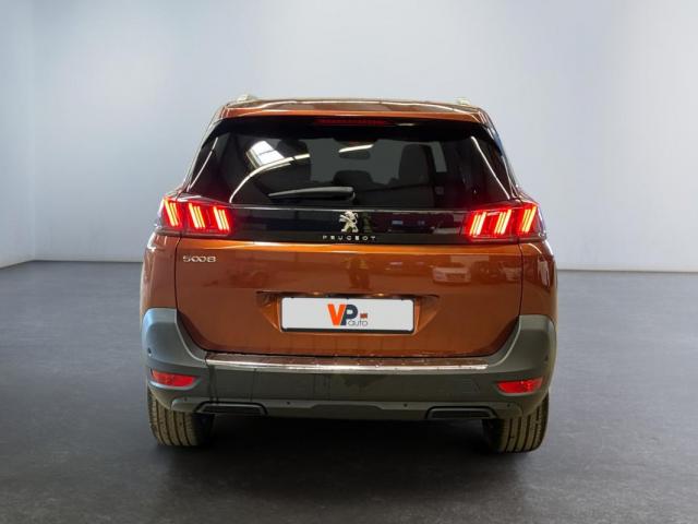 Peugeot 5008 image 2