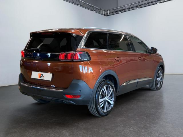 Peugeot 5008 image 3