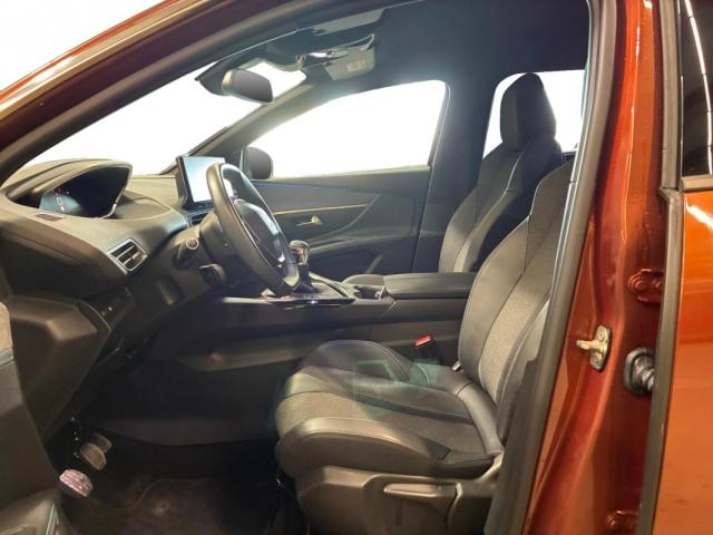 Peugeot 5008 image 8