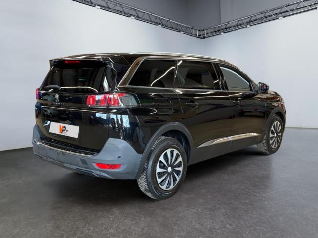 Peugeot 5008 image 2