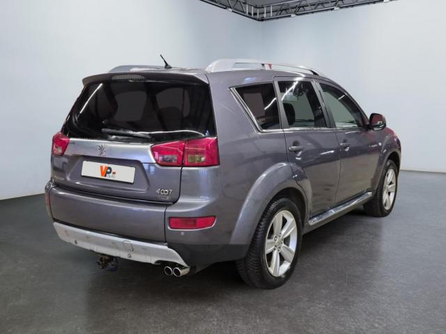 Peugeot 4007 image 2