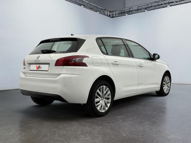 Peugeot 308 image 9