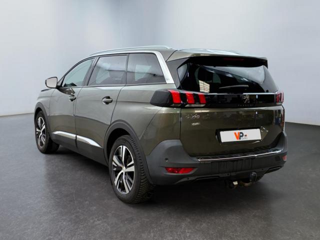 Peugeot 5008 image 3