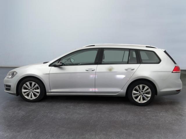 Volkswagen Golf Sw image 8