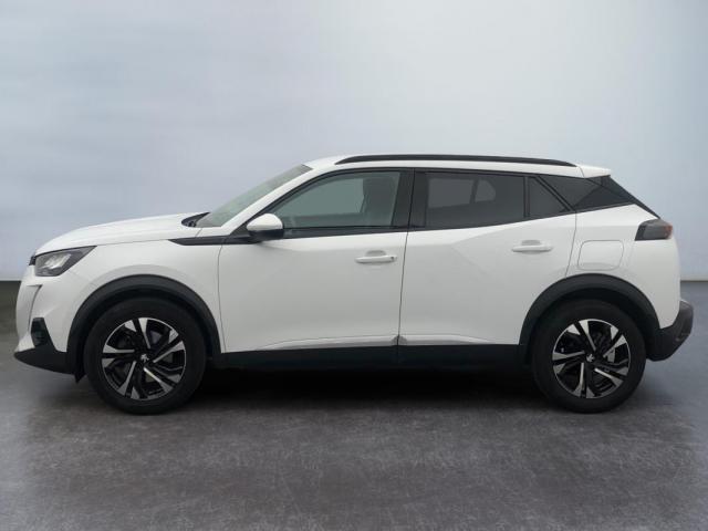 Peugeot 2008 image 8