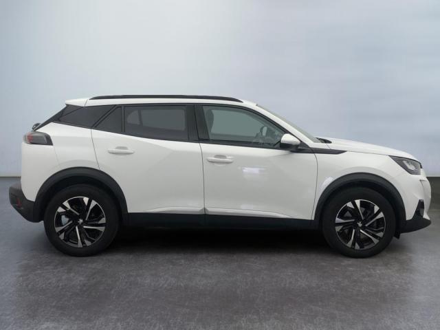 Peugeot 2008 image 9