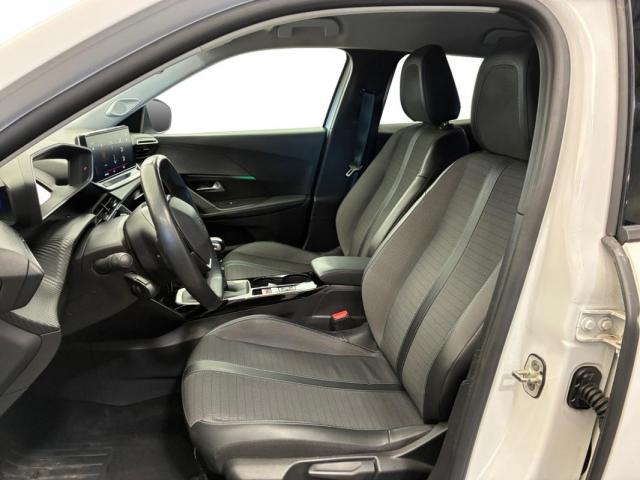 Peugeot 2008 image 4