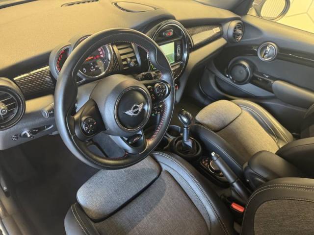Mini Mini image 9