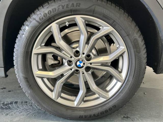 Bmw X4 image 7