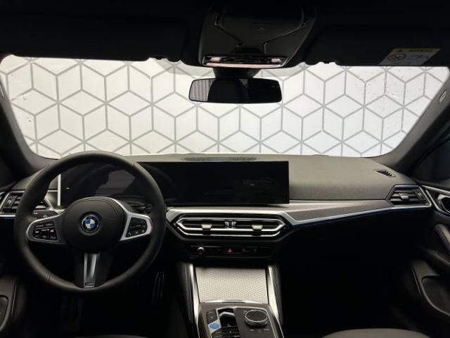 Bmw I4 image 3