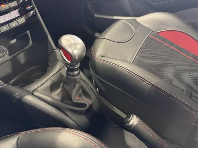 Peugeot 208 image 4