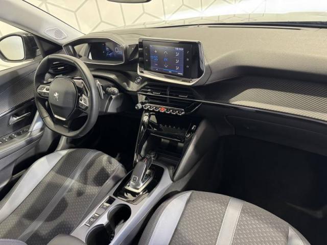 Peugeot 2008 image 3