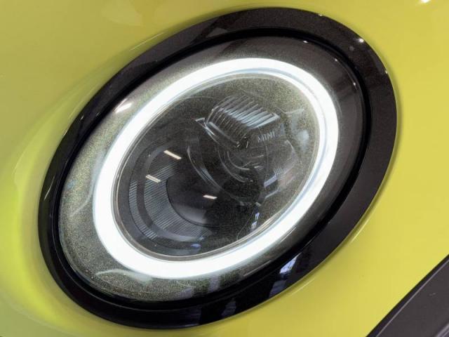 Mini Mini image 9