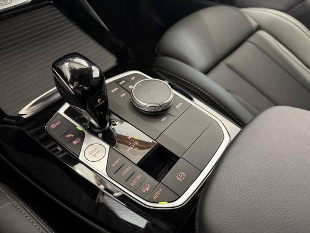 Bmw X3 image 8