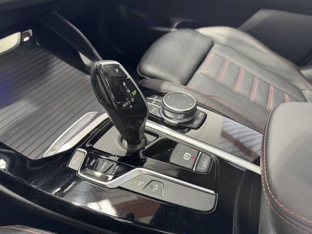 Bmw X4 image 1