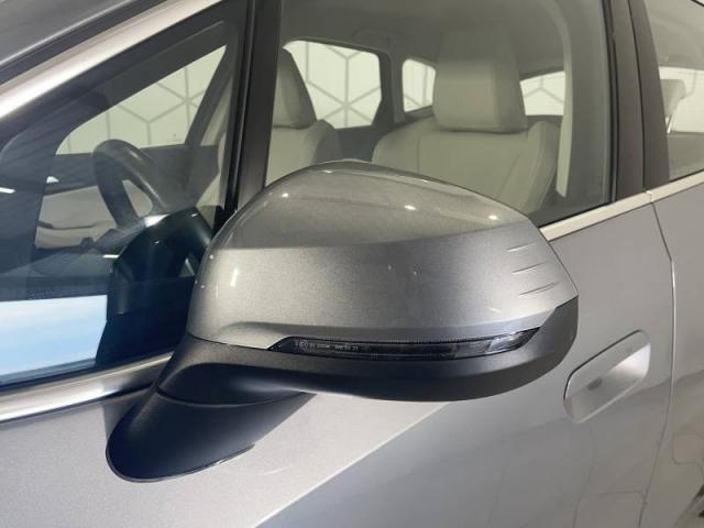 Bmw Serie 2 image 9