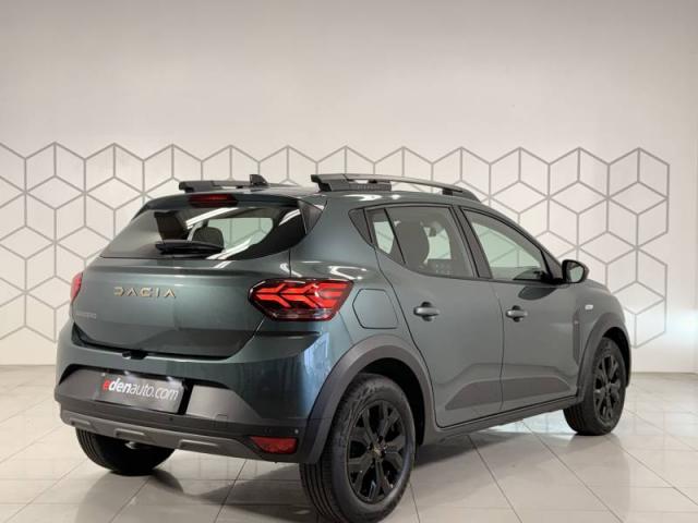 Dacia Sandero image 2