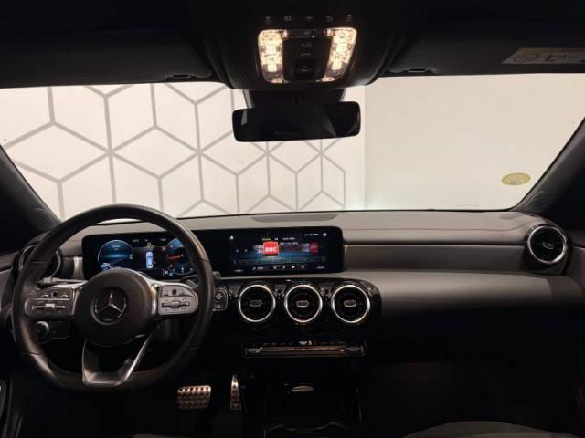 Mercedes Benz Cla image 8