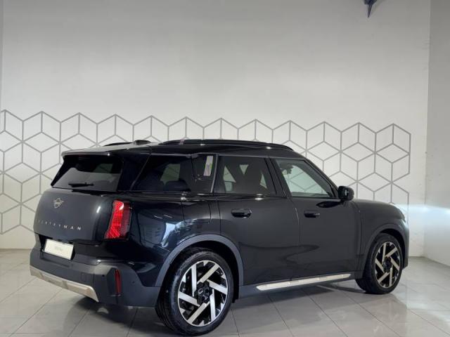 Mini Countryman image 7