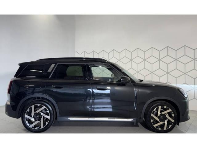 Mini Countryman image 5