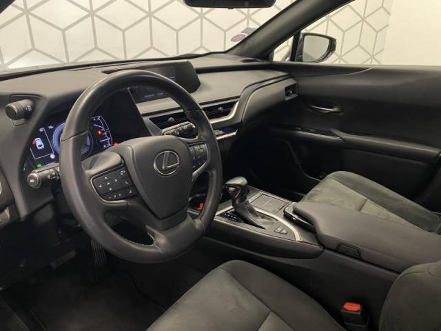 Lexus Ux image 4