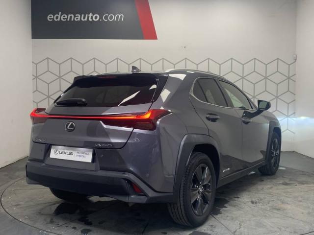 Lexus Ux image 4
