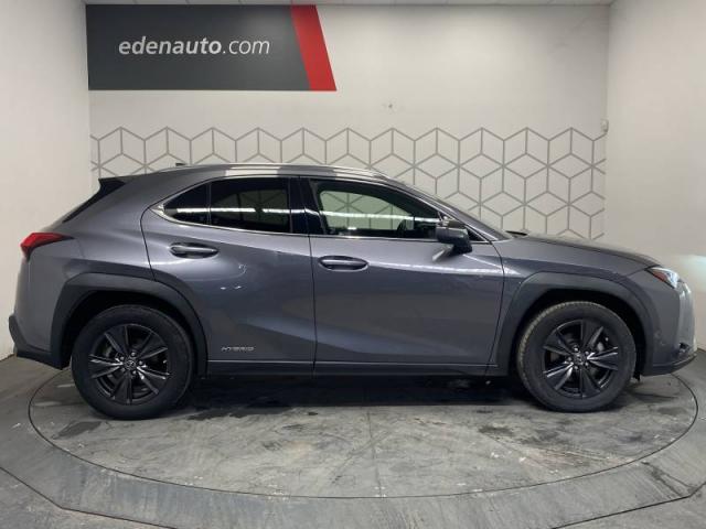 Lexus Ux image 5