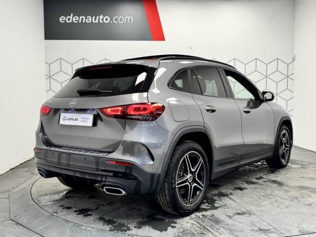 Mercedes Benz Gla image 9