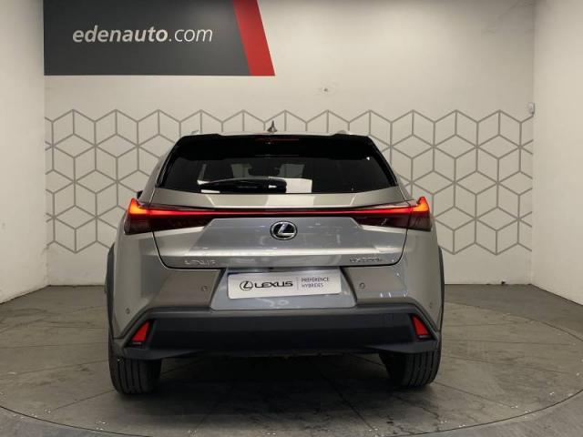 Lexus Ux image 9