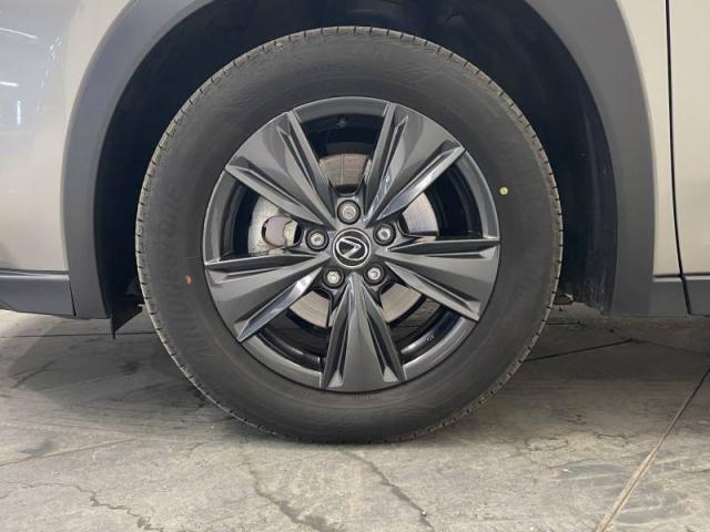 Lexus Ux image 5
