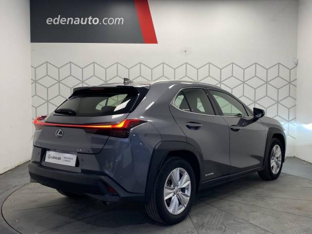 Lexus Ux image 8