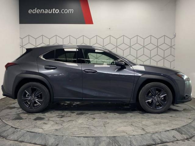 Lexus Ux image 7