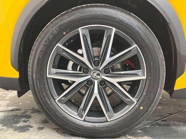 Lexus Lbx image 4