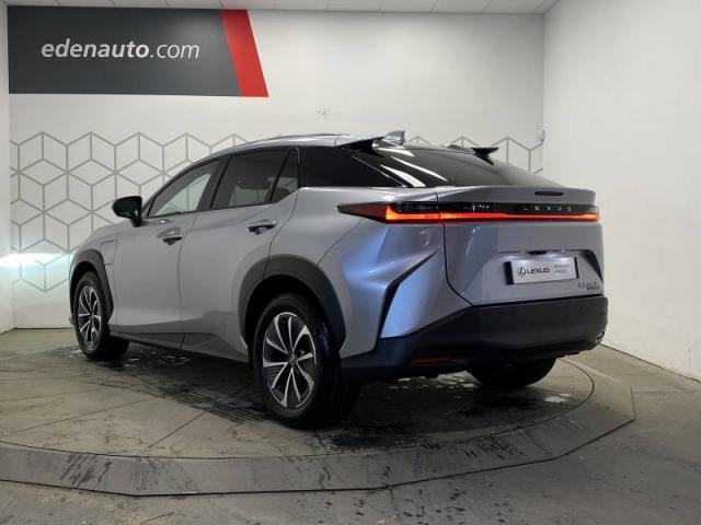 Lexus Rz image 7