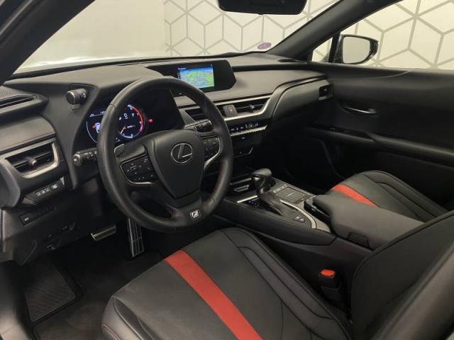 Lexus Ux image 9