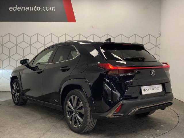 Lexus Ux image 7