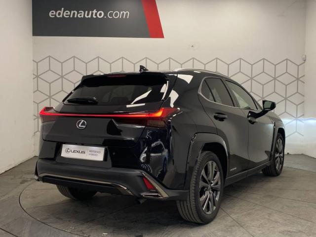 Lexus Ux image 5