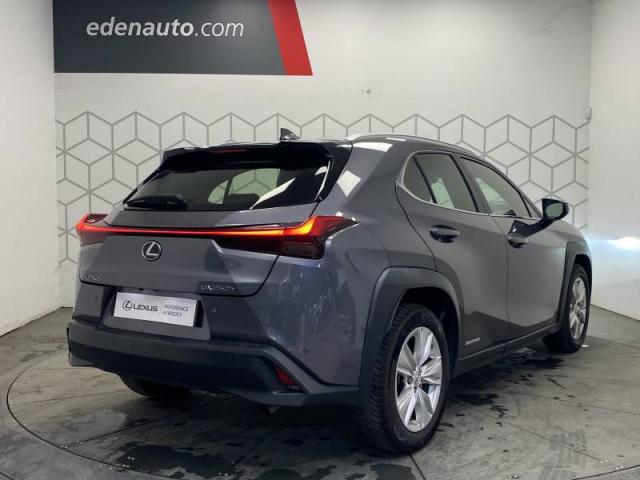 Lexus Ux image 6