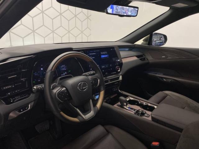 Lexus Rx image 2