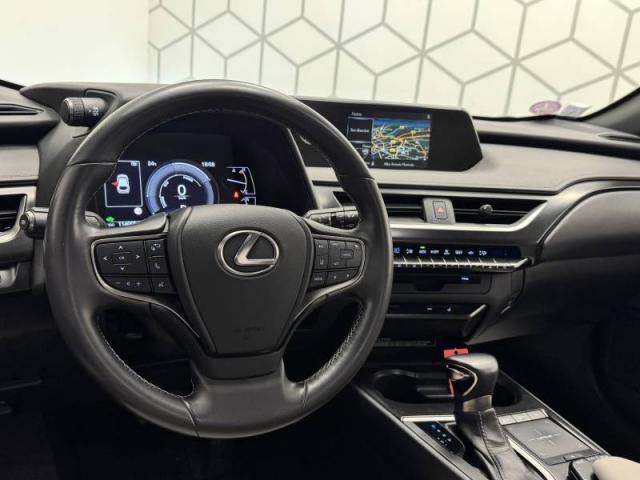 Lexus Ux image 4