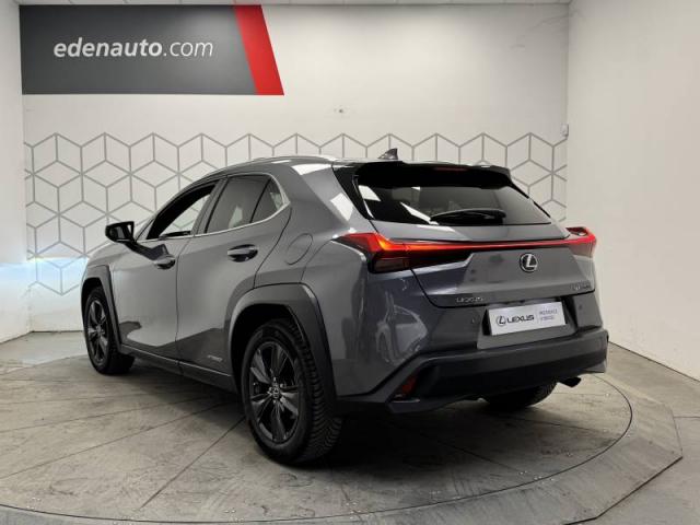 Lexus Ux image 9