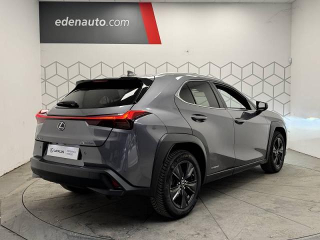 Lexus Ux image 8