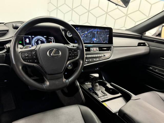 Lexus Es image 8