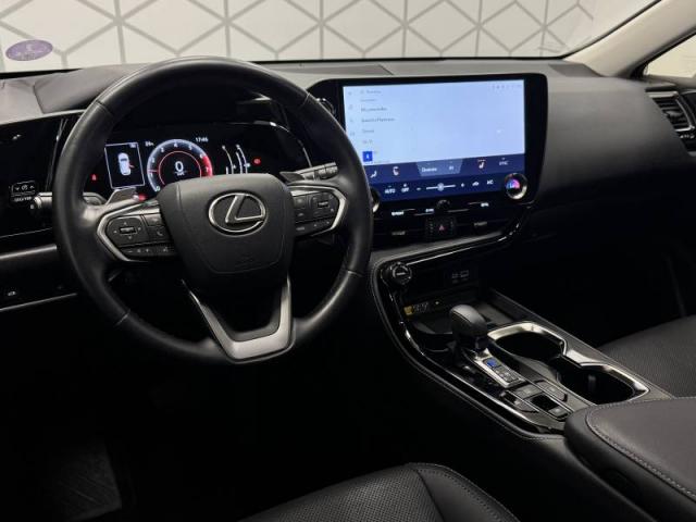 Lexus Nx image 2