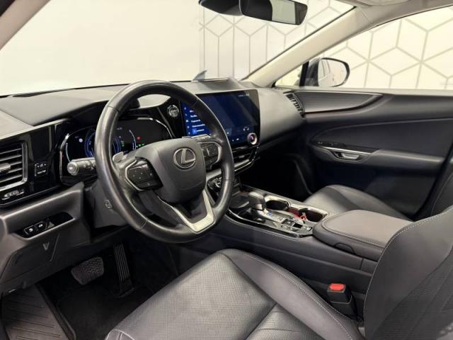 Lexus Nx image 9