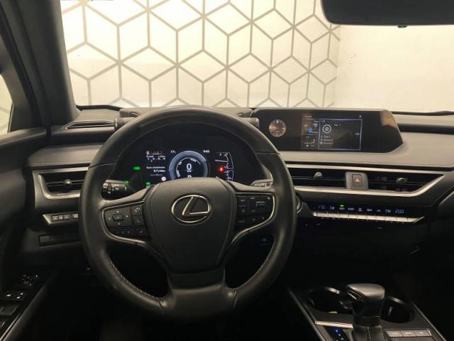 Lexus Ux image 6