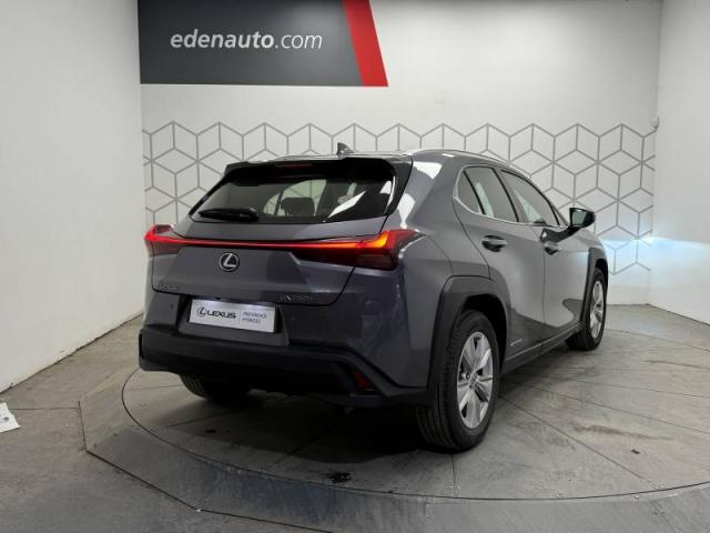 Lexus Ux image 8