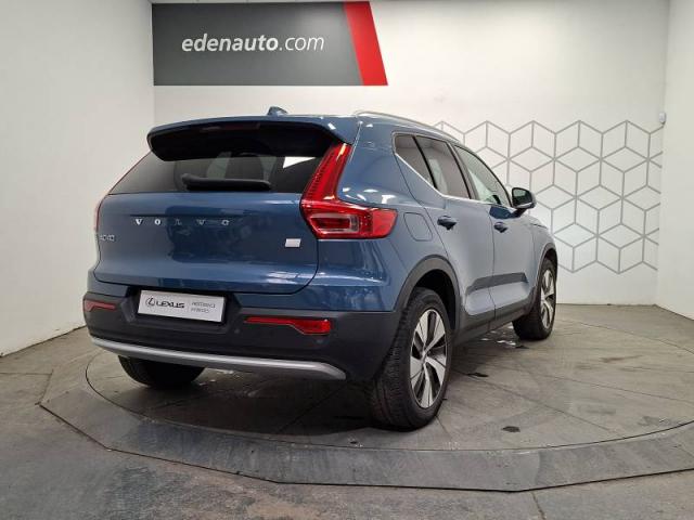 Volvo Xc40 image 2